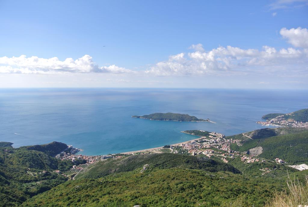 Apartments Crystall Budva Luaran gambar