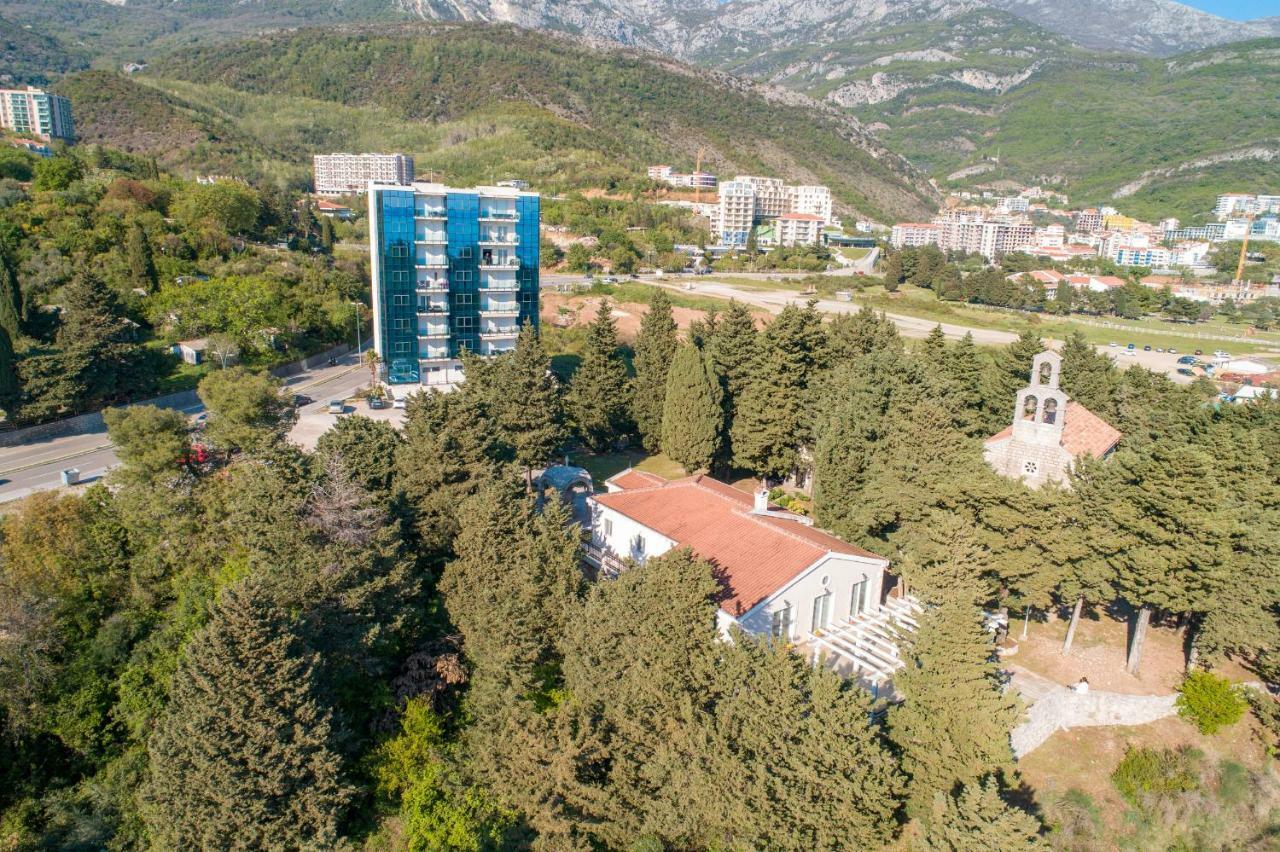 Apartments Crystall Budva Luaran gambar