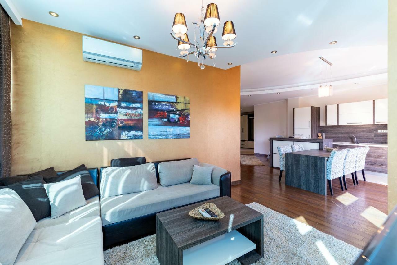 Apartments Crystall Budva Luaran gambar