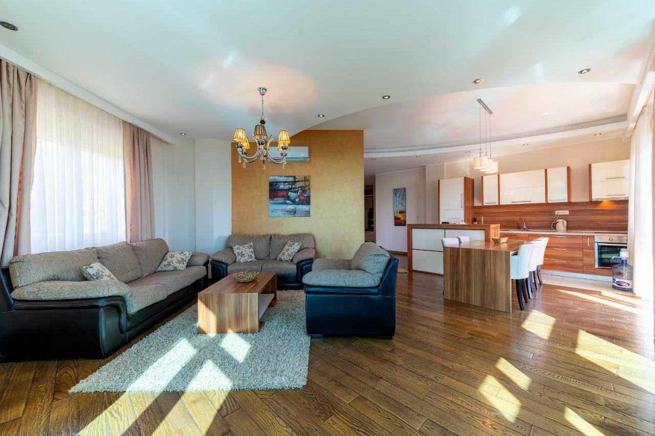 Apartments Crystall Budva Luaran gambar