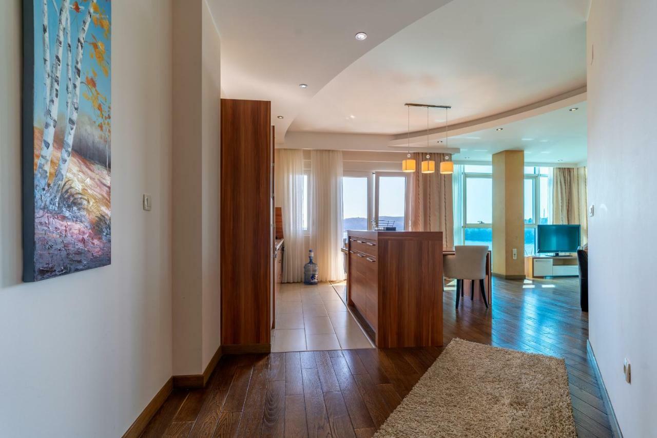 Apartments Crystall Budva Luaran gambar