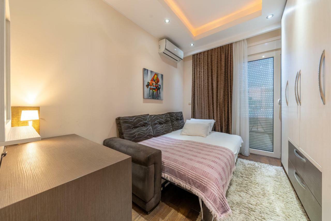 Apartments Crystall Budva Luaran gambar