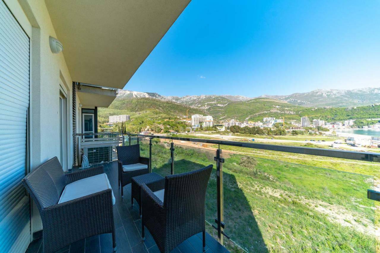Apartments Crystall Budva Luaran gambar