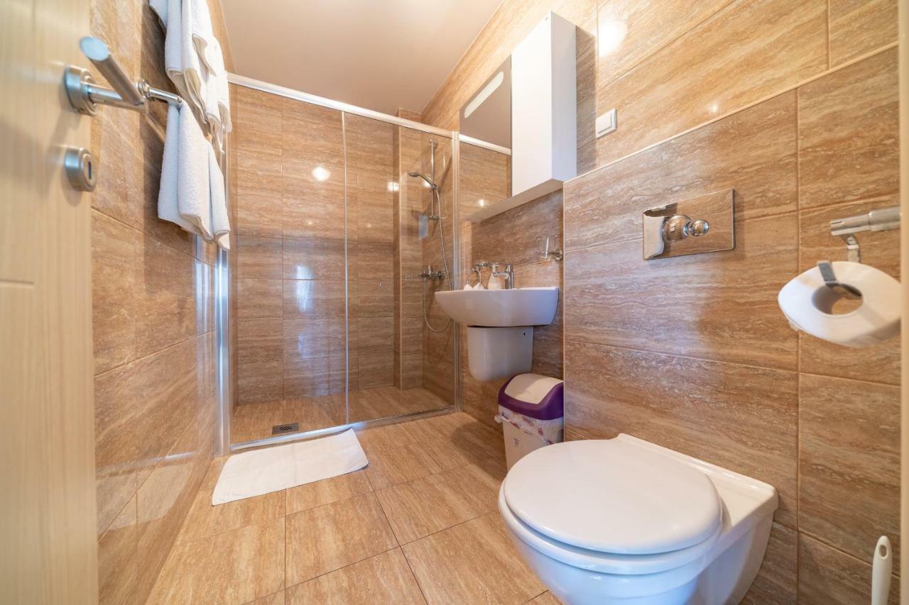 Apartments Crystall Budva Luaran gambar